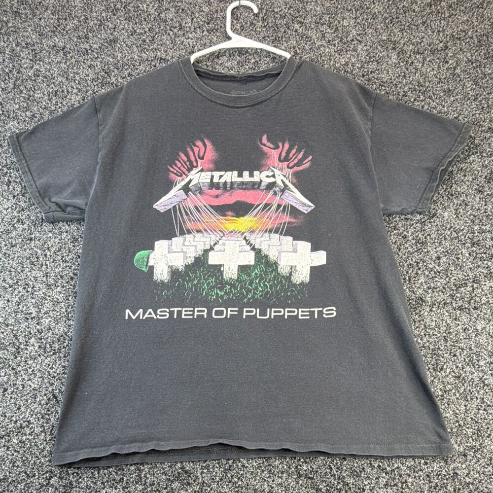 Metallica Master of Puppets Graphic Black T-Shirt Rock & Pop Size L/G